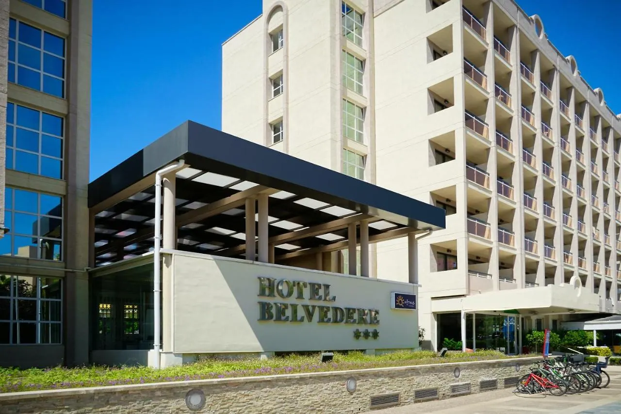 Ohtels Belvedere Salou 3*,